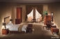 Gelaimeiのホテルの客室の家具の堅材フレームのベッド木ベニヤの終わり